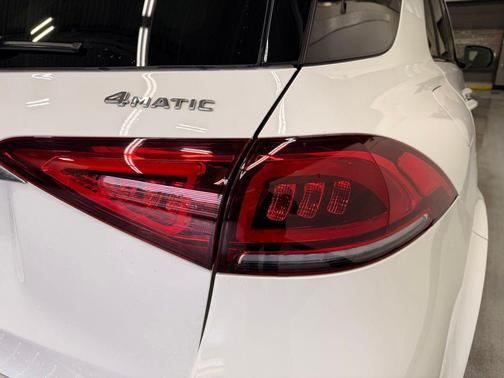 Polar White 2022 Mercedes-Benz GLE 350 4MATIC