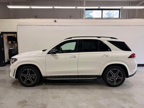 Polar White 2022 Mercedes-Benz GLE 350 4MATIC
