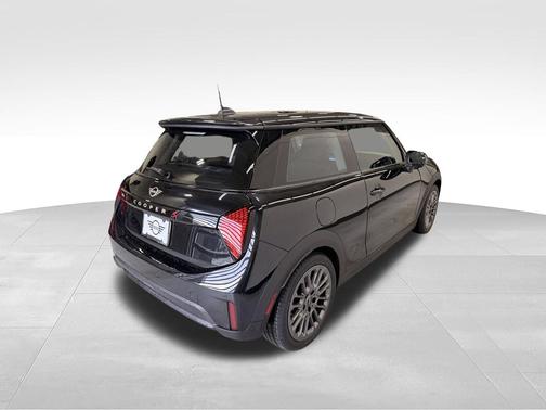 Midnight Black 2025 MINI Hardtop