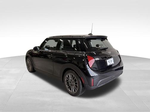 Midnight Black 2025 MINI Hardtop