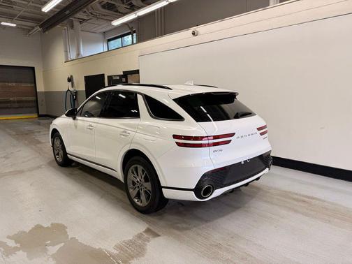 2025 Genesis GV70 3.5T AWD Sport
