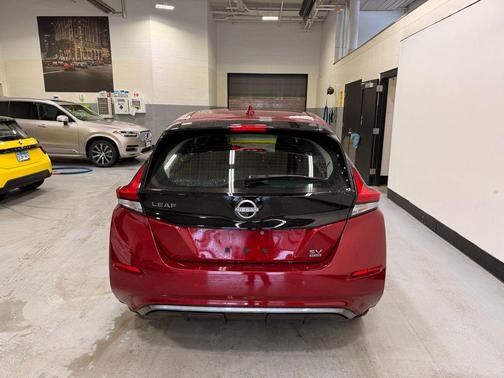 2023 Nissan Leaf SV PLUS 60 kWh