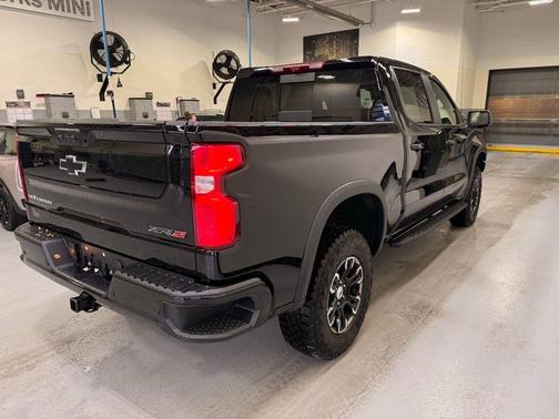 2025 Chevrolet Silverado 1500 ZR2