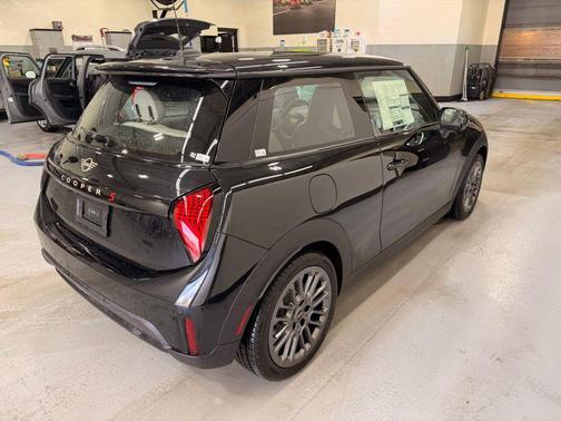 2025 MINI Hardtop Cooper S