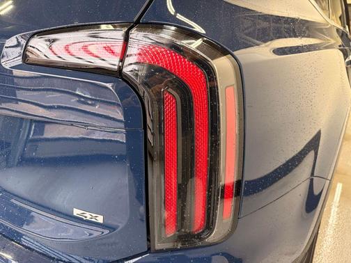 2024 Kia Telluride SX Prestige