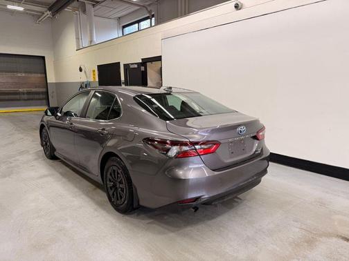 Predawn Gray Mica 2022 Toyota Camry LE