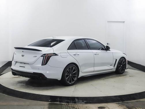 Summit White 2022 Cadillac CT4 V-Series