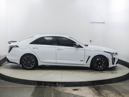 Summit White 2022 Cadillac CT4 V-Series