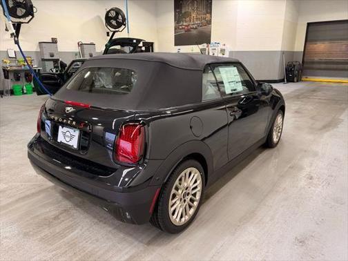 Midnight Black II Metallic 2026 MINI Convertible Cooper S