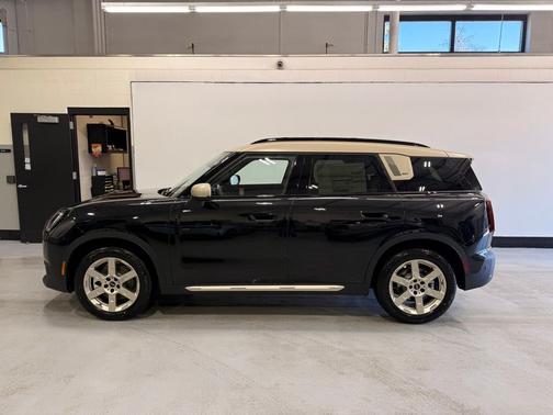 2027 MINI Countryman