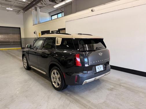 2027 MINI Countryman