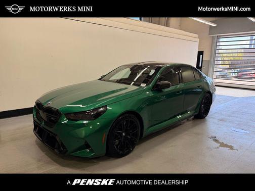 Isle of Man Green Metallic 2025 BMW M5 Base