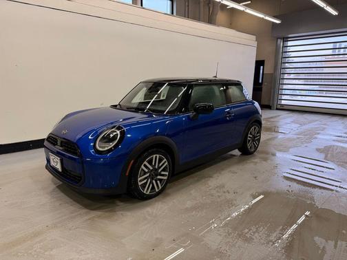 2026 MINI Hardtop Oxford Edition