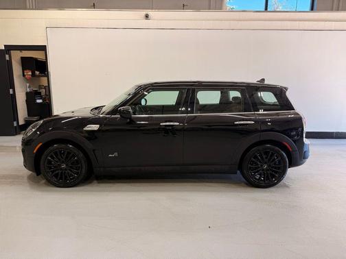 2022 MINI Clubman Cooper S ALL4