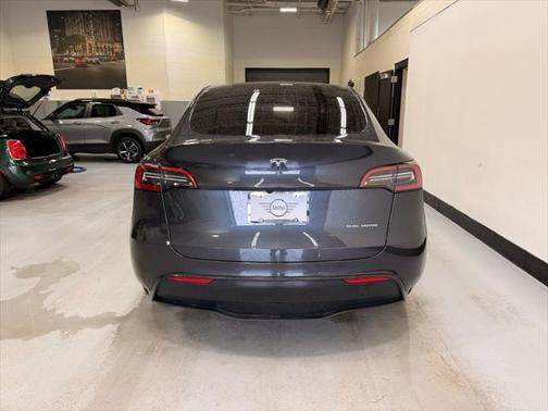 2024 Tesla Model Y Long Range Dual Motor All-Wheel Drive