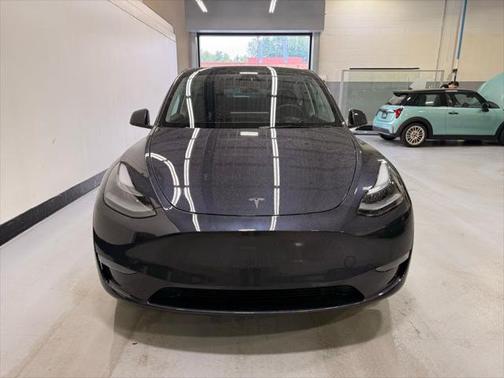 2024 Tesla Model Y Long Range Dual Motor All-Wheel Drive