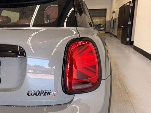 2023 MINI Hardtop Cooper S