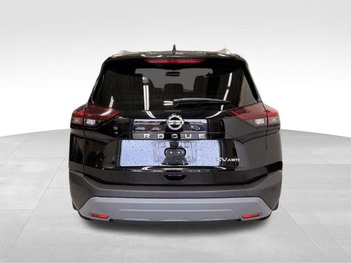 Super Black 2021 Nissan Rogue SV