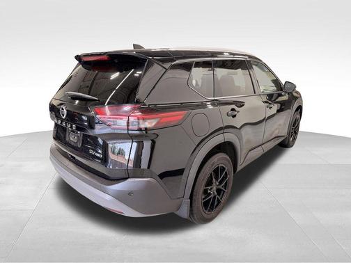 Super Black 2021 Nissan Rogue SV