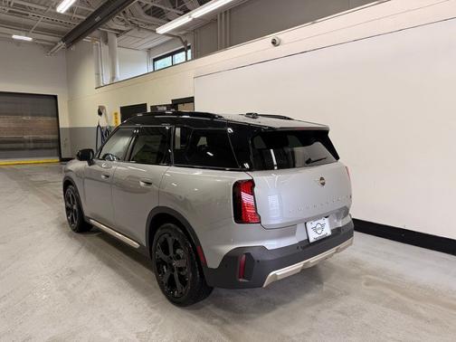 Silver 2027 MINI Countryman Cooper S ALL4