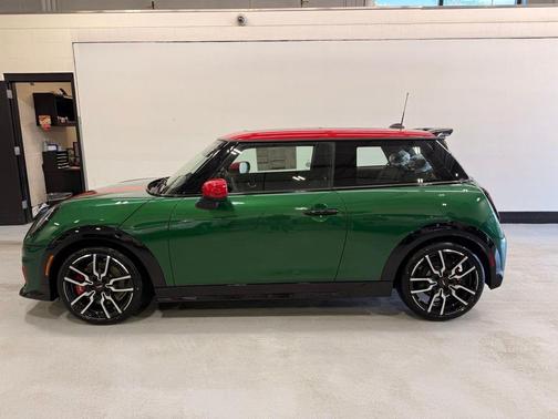 British Racing Green IV Metallic 2026 MINI Hardtop John Cooper Works