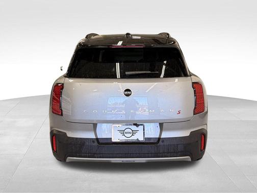 Melting Silver III Metallic 2026 MINI Countryman Cooper S ALL4