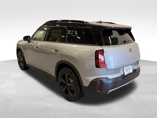 Melting Silver III Metallic 2026 MINI Countryman Cooper S ALL4