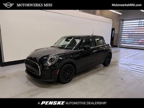 2024 MINI Hardtop Cooper