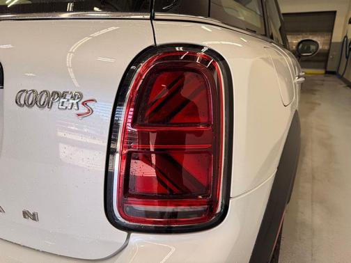 White Metallic 2024 MINI Countryman Cooper S ALL4