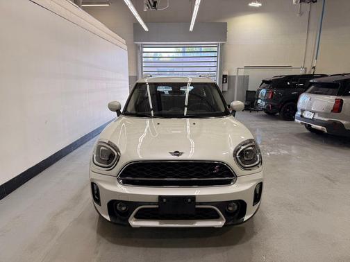 White Metallic 2024 MINI Countryman Cooper S ALL4
