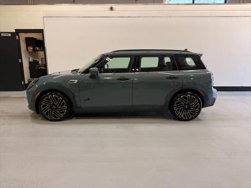 2023 MINI Clubman Cooper S ALL4