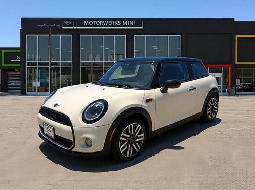 2026 MINI Hardtop Oxford Edition