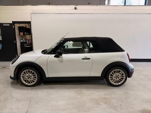 Nanuq White Metallic 2026 MINI Convertible Cooper S
