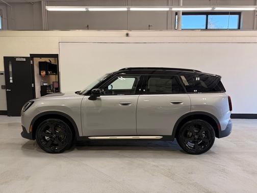 2027 MINI Countryman
