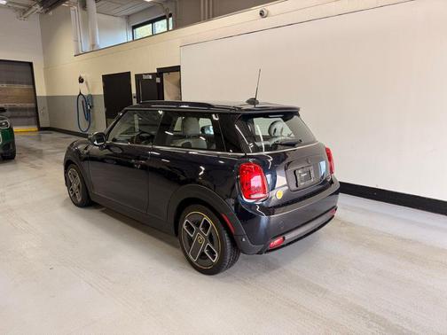 2022 MINI Hardtop Cooper S
