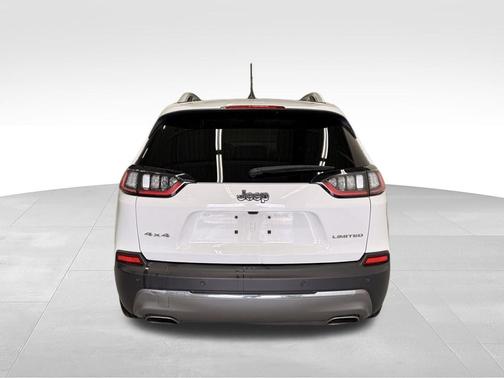Bright White Clearcoat 2019 Jeep Cherokee Limited