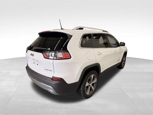 Bright White Clearcoat 2019 Jeep Cherokee Limited