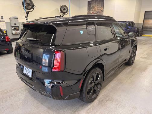 2027 MINI Countryman