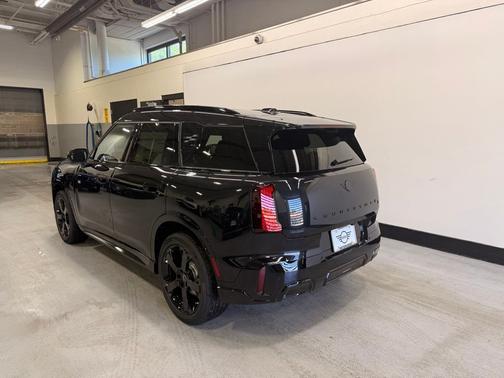 2027 MINI Countryman