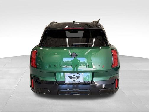 British Racing Green IV Metallic 2026 MINI Countryman Cooper S ALL4