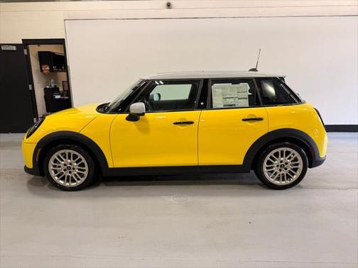 2025 MINI Hardtop Cooper S
