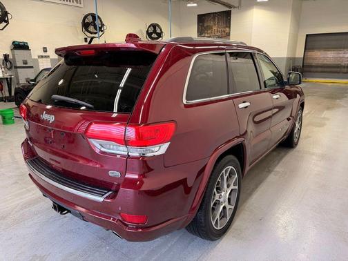 Velvet Red Pearlcoat 2021 Jeep Grand Cherokee Overland