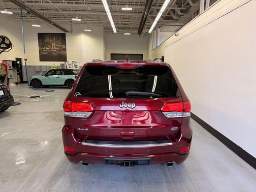 Velvet Red Pearlcoat 2021 Jeep Grand Cherokee Overland