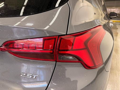 2021 Hyundai SANTA FE Limited