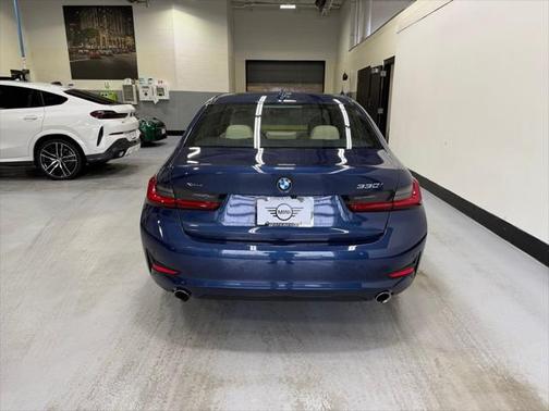 2022 BMW 330 xDrive