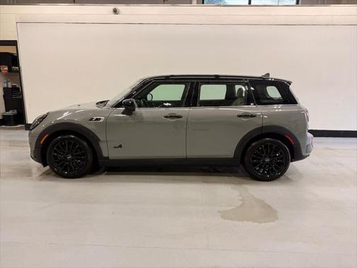 2023 MINI Clubman Cooper S ALL4