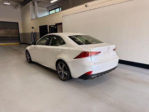 2017 Lexus IS 300 Base