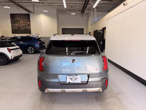 Smokey Green Metallic 2027 MINI Countryman Cooper S ALL4