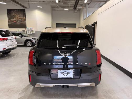 2027 MINI Countryman