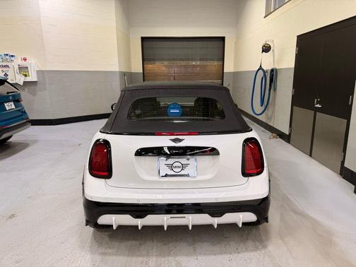 Nanuq White Metallic 2026 MINI Convertible Cooper S